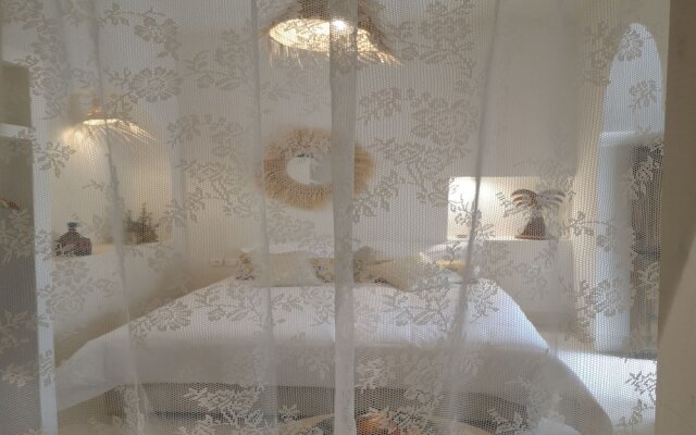 Riad Naanaa - Adults Only