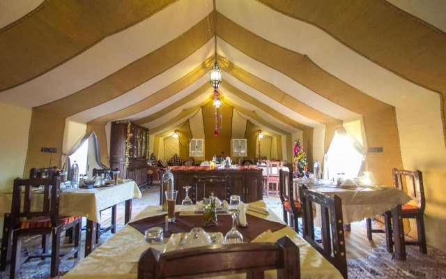 Luxury Camp Chebbi