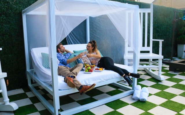 Best Location 7BR Next to FR Quarter! By YouRent