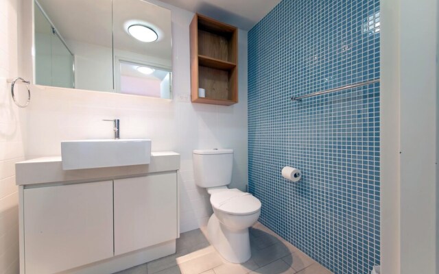 Cote D'Azur, Unit 11/61 Donald Street