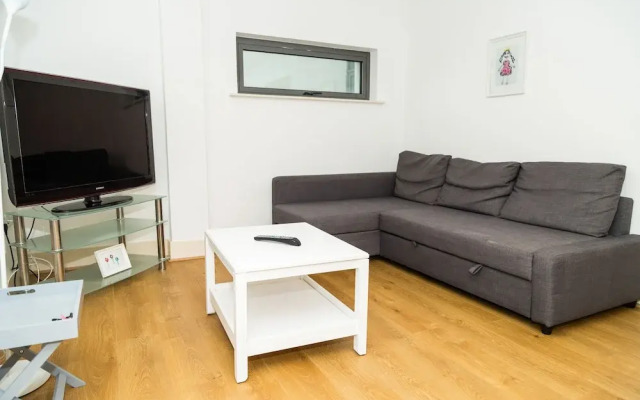 Henry Street - Apt 47