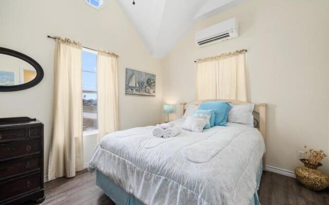 Wine Down on the Bay