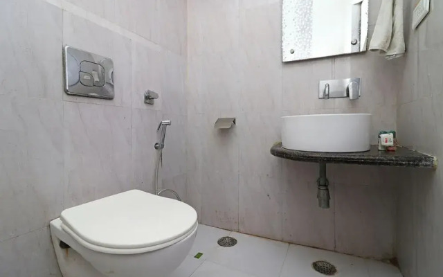 OYO 9993 Hotel Idea INN