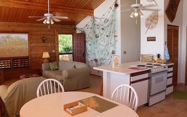 Molokai Vacation Properties - Kimo's Hale