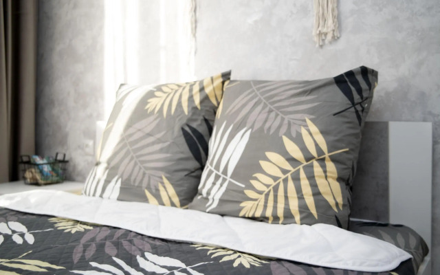 SunSet (СанСет) на улице Героя Советского Союза Аристархова