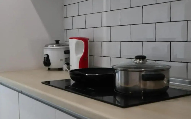 Zen66 Roxy Serviced Apartment