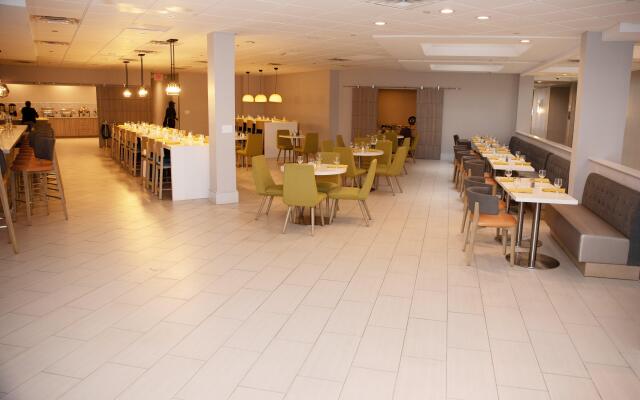 Wyndham Houston Hobby Airport