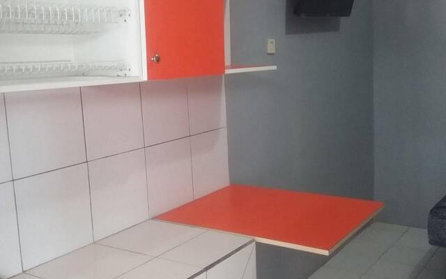 Budi House & Food Station