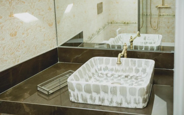 Viterbo'8 - The Artists House