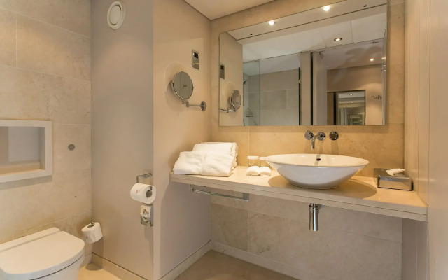 The Morrison Dublin, Curio Collection by Hilton