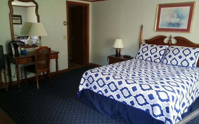 Olde Tavern Motel And Inn