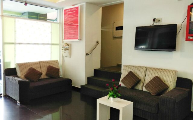 Apple 1 Hotel Superior