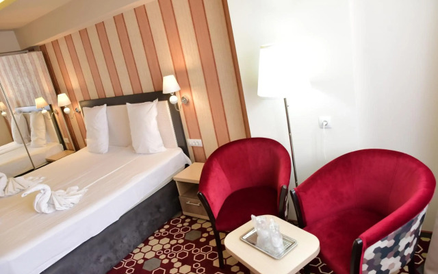 Bacolux Craiovita Hotel & Events