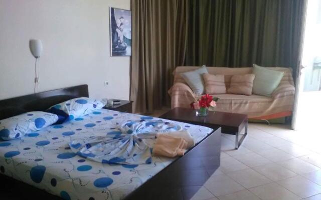 Studio Apartments Rizarjo