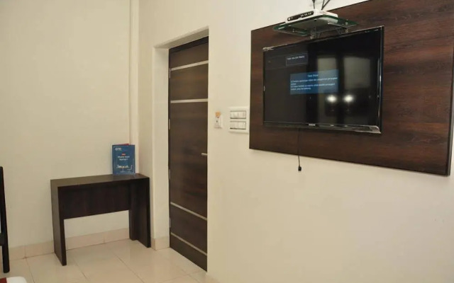 OYO Rooms Railway Station Exit Gate