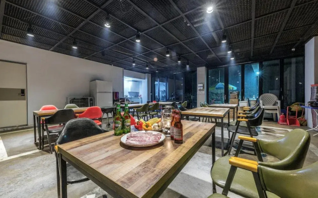 Yangyang Haettuneonchangmoon Pension