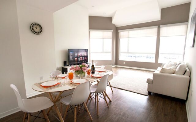 Waterfront Suites At Marina Del Rey