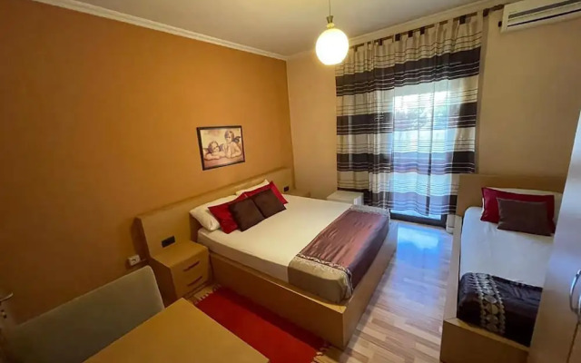 Algo Hotel