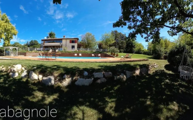 Villa Bagnole
