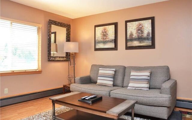 Val d'Isere Unit 315 by RedAwning