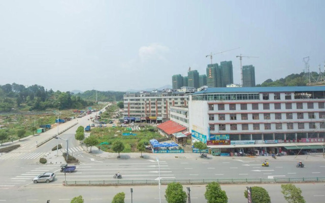 Pangu Art Hotel
