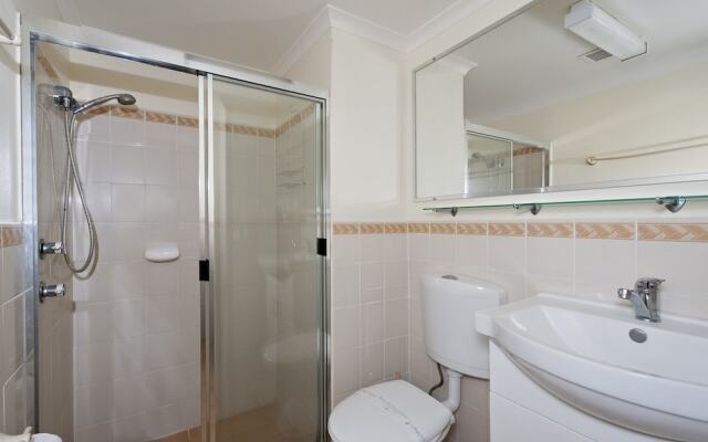 Tristani, Bay Parklands, Unit 56/2 Gowrie Avenue