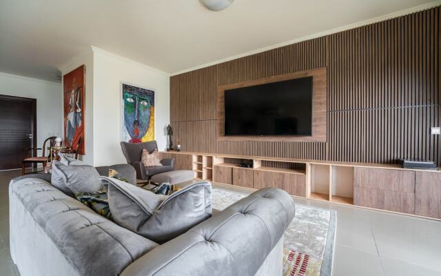 Urban Pumpkin 3-bedroom Apartment, Gerrard Road