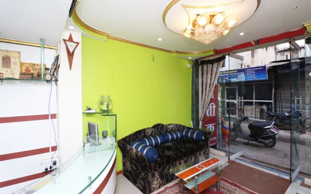 OYO 22675 Hotel Prateek