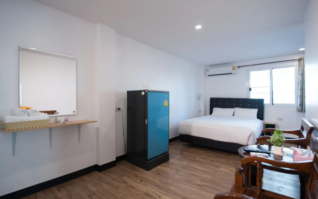 Hoppers Place Donmuang Room