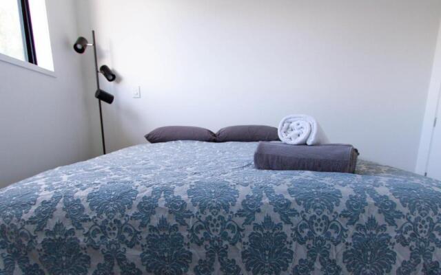 1 Bedroom Gem with Hagley Park at Your Doorstep – Guest Rooms – Christchurch