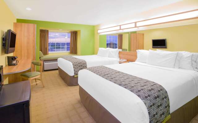 Microtel Inn & Suites by Wyndham Delphos