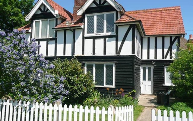 Chase Cottage 3 Bed Home On Osea Island Essex