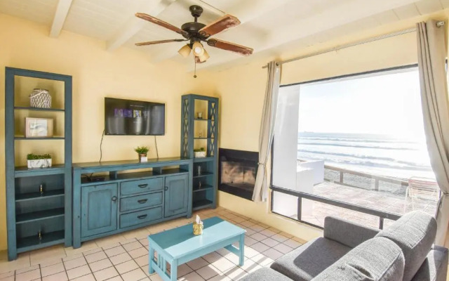 Quinta Pacifica Beachfront Villas