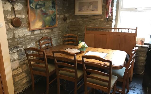 Pentre Farmhouse