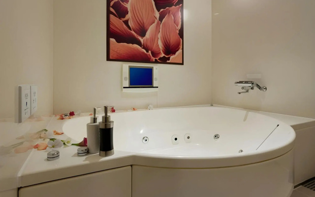 Hotel Watergate Okayama - Adults Only