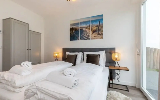 Apartment in Sint-annaland by Oosterschelde