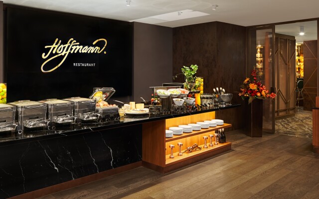 Crystal House Suite Hotel & SPA
