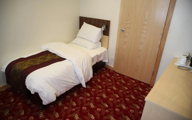 The Cambridge Hotel