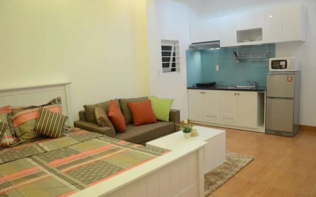 Smiley Apartment 2