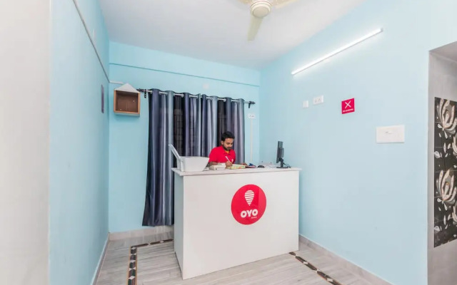 OYO 9811 Stay Inn Newtown