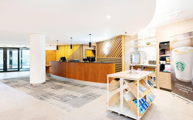 Holiday Inn London - Luton Airport by IHG