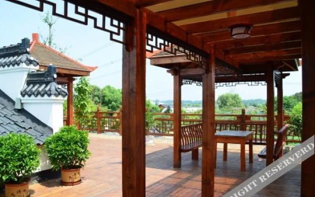 Wuhan Zhongzhoufu Ecological Hotel