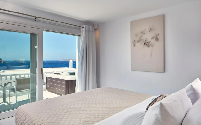 Manoulas Beach Mykonos Resort