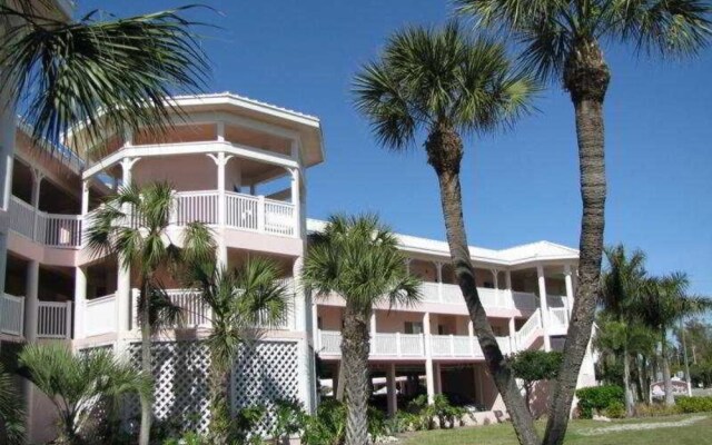 Anna Marie Island Apartments