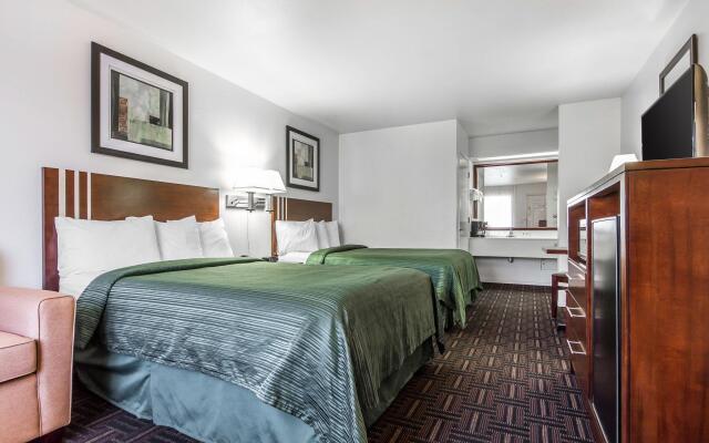 Quality Inn Fresno Near University