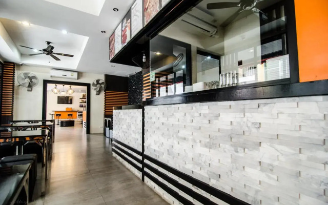 FunDee Boutique Hotel