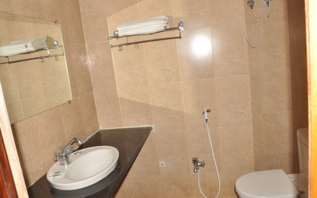 Hotel Naren Palace