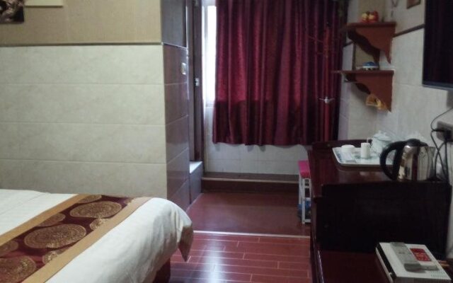 Panzhihua Dongchen Hotel