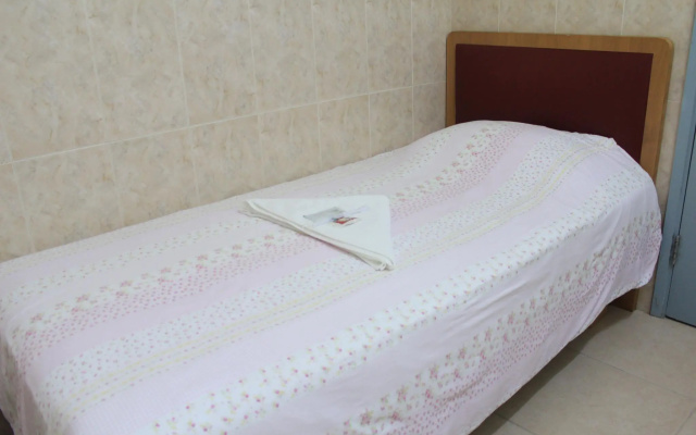 Fortunate Guest House – Guest Rooms – Hong Kong