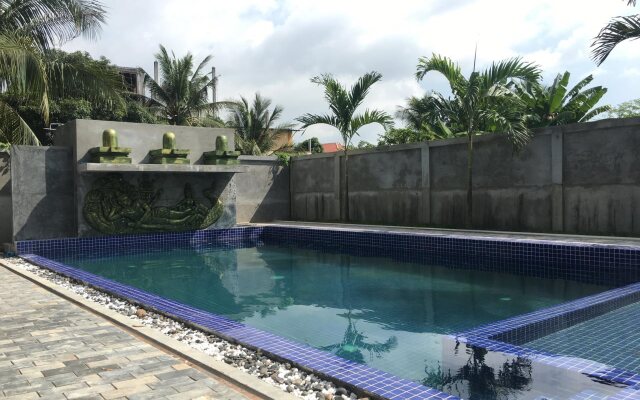 Minea D' Angkor Boutique